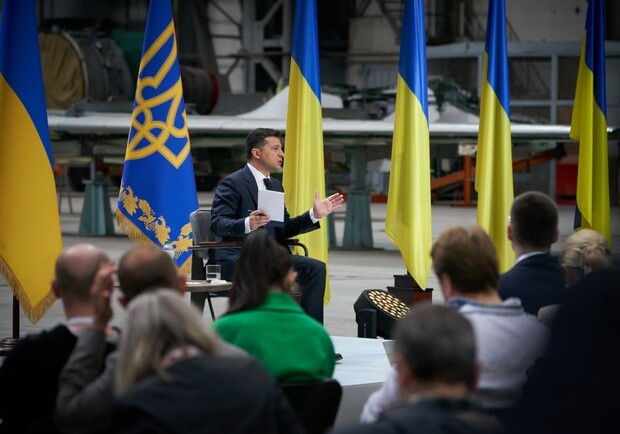 Глава Украины прокомментировал обыски в доме мэра Киева. Фото: Офис президента Украины