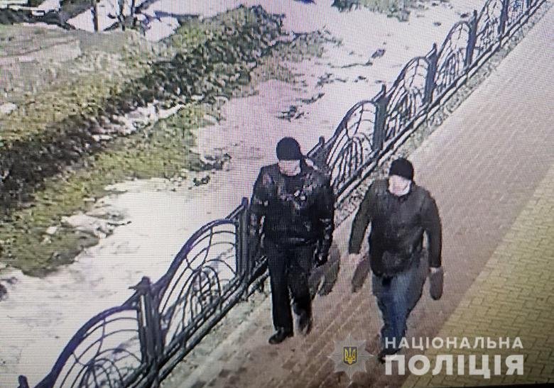 В Киеве ограбили хлебный киоск, чтобы вернуть телефон из ломбарда