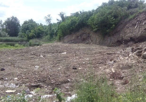 Уничтожают озера: экоактивисты требуют закрыть КП "Плесо" - фото