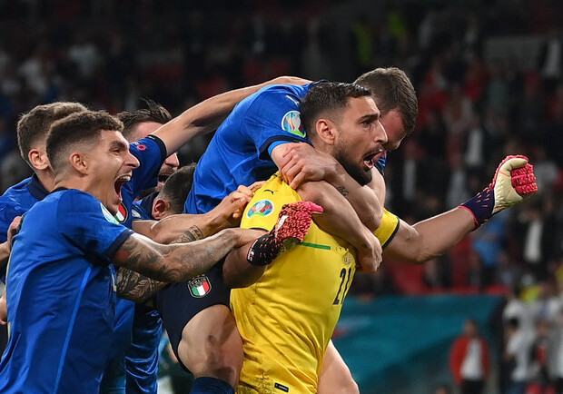 Джанлуиджи Доннарумма стал лучшим игроком Евро-2020. Фото: readfootball.com