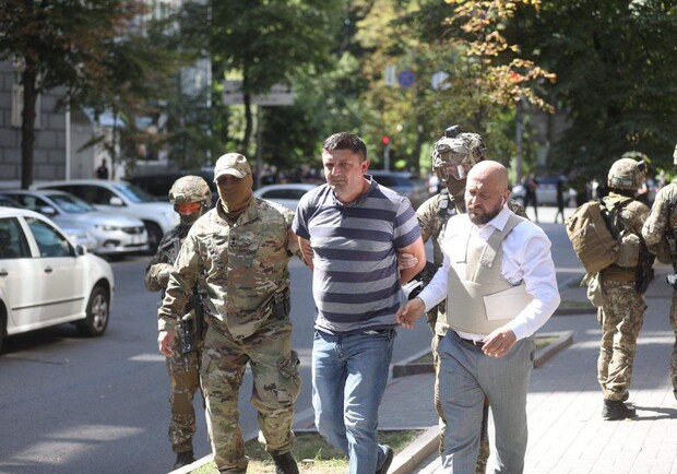 МВД опубликовало новое видео задержания захватчика Кабмина. Фото: МВД