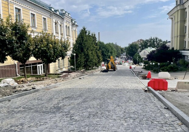 Как реставрируют улицу Андреевскую. Фото: КГГА