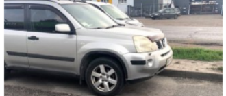 В Киевской области неадекватный водитель ударил иномарку и "провез" на капоте ее владельца