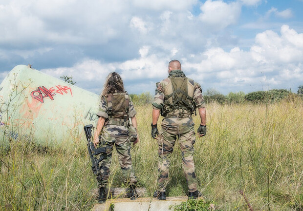 Женщин в Украине теперь будут ставить на воинский учет 