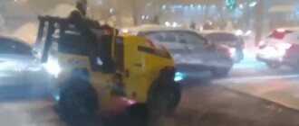 Кто укладывал асфальт в Киеве во время снегопада: Киевавтодор прокомментировал ситуацию