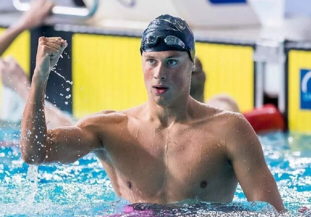 Михаил Романчук выиграл "бронзу" на чемпионате мира по плаванию на короткой воде. 