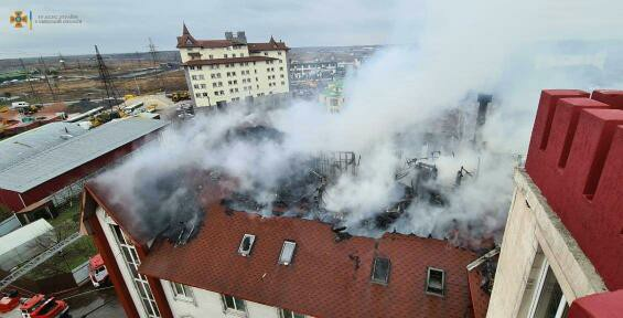 Пожар в отеле в Вышгороде.