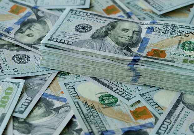В Киеве супружеская пара потеряла 50 тысяч долларов из-за "валютных менял". 
