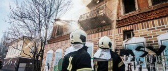 Возле Андреевского спуска сгорело здание XIX века