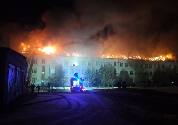 Сгоревшую прошлой ночью гимназию восточных языков в кратчайшие сроки восстановят. 