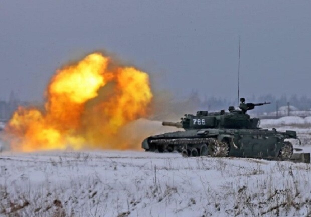 В Украине началась серия взрывов: что известно на данный момент -