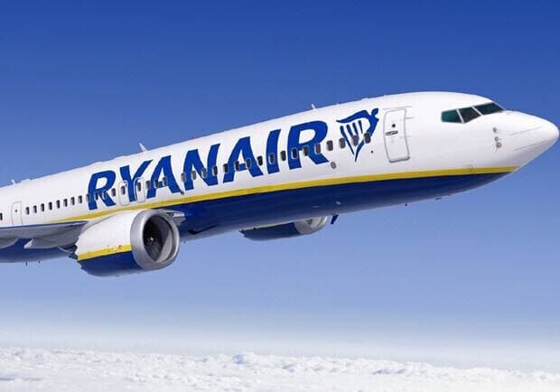 Очередную распродажу билетов объявил Ryanair.  