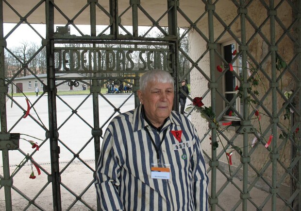 В Харькове от российской ракеты погиб 96-летний заключенный фашистских концлагерей Борис Романченко. 