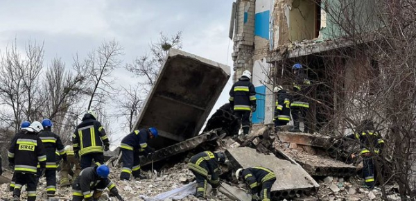 
Оккупанты полностью разрушили Бородянку под Киевом. Для помощи ГСЧС ищут добровольцев 