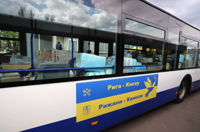 Киев получил из Риги автобусы для пополнения парка общественного транспорта.