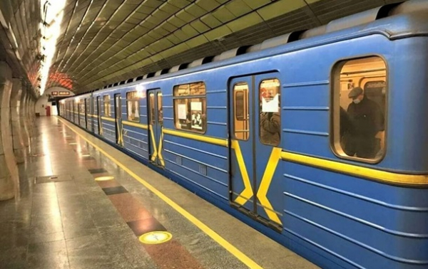 В Киеве изменили интервал движения метро