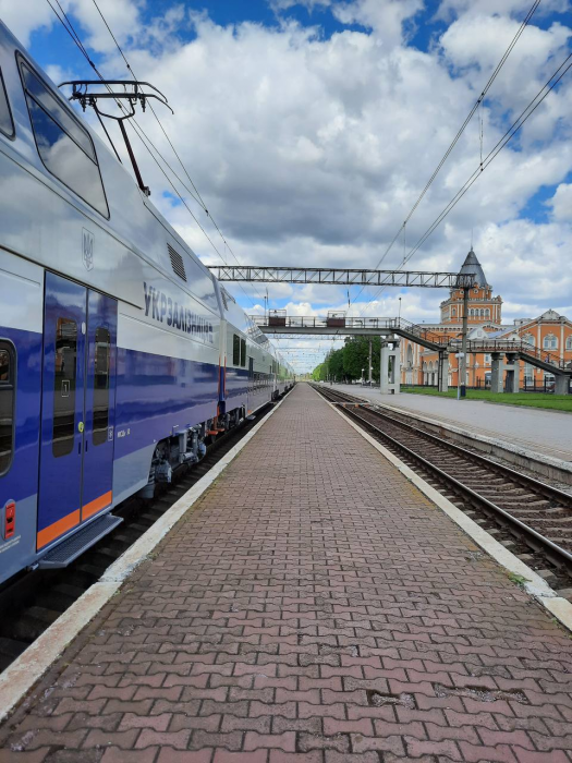 Из Киева в Чернигов запускают современный электропоезд Skoda.