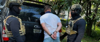 Шантажировал перевозчиков: ГБР задержало топ-чиновника КГГА на крупной взятке (фото)