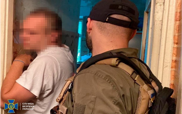 В Киеве задержали российского агента, передававшего данные о военных