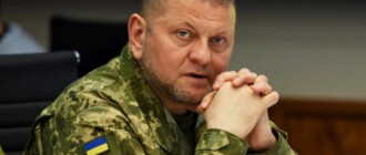 РФ не сможет резко перенести боевые действия под Киев - Залужный