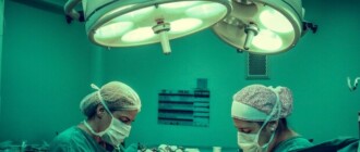 На Киевщине врачи во время операции забыли кусок ткани в теле ребенка