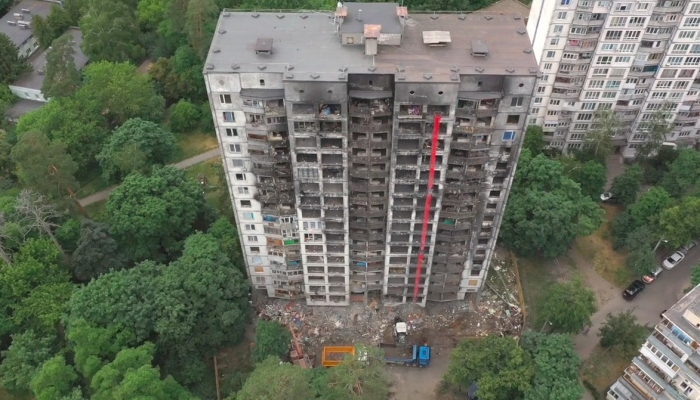 В Киеве 11 поврежденных домов восстановят до начала отопительного сезона.