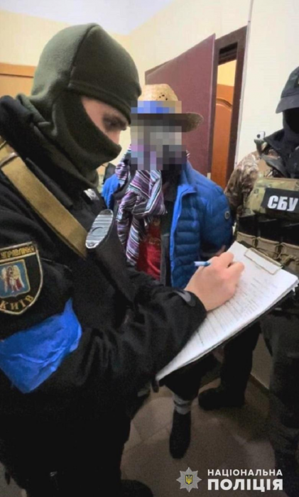 В Киеве будут судить сторонника "русского мира", хранившего дома оружие.