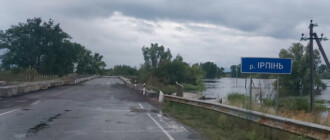 Под Киевом восстановили разрушенный молнией мост: когда откроют проезд