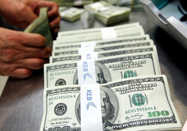 Курс валют в Украине 24 сентября 2022: сколько стоит доллар и евро. 