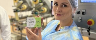 Молочний космічний корабель: Ліза Глінська та "Їжа Файного міста" перевірили завод "Молокії" Молочний космічний корабель: Ліза Глінська та "Їжа Файного міста" перевірили завод "Молокії"