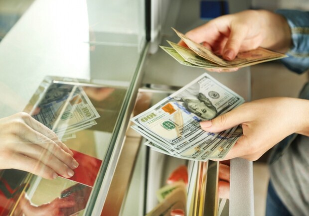Курс валют в Украине 20 сентября 2022: сколько стоит доллар и евро. 