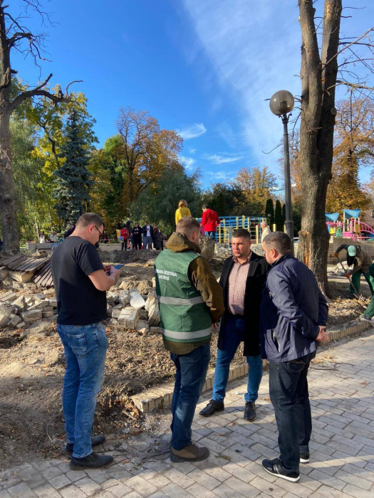 Какой ущерб понес парк имени Тараса Шевченко в результате ракетной атаки.