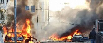 ВС РФ запустили ракеты по центру Киева: есть погибшие и раненые (фото, видео)