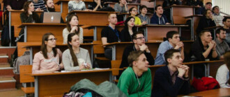 В Украине студентов-переселенцев переведут в вузах на бюджетную форму обучения