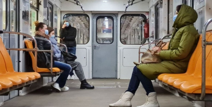 Метро метрополитен Киев поезда пассажиры блэкаут