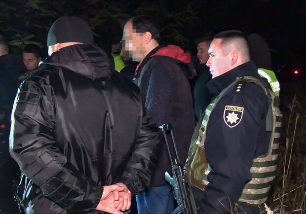 В Киеве мужчина зарезал товарища во время потасовки. 
