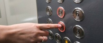 В Киеве у беременной женщины начались роды в заблокированном лифте