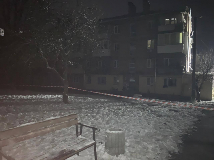 Российская ракета попала в жилой дом в Вышгороде: подробности.