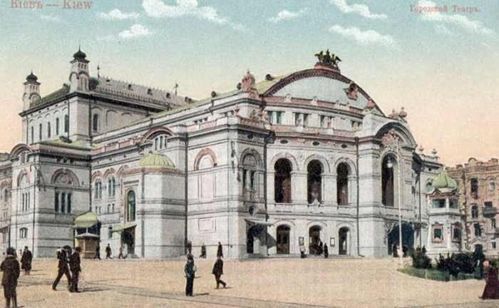 Будівля Національної опери на старовинній світлині. Фото з відкритих джерел