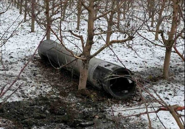 На территории Молдовы снова упала часть ракеты. 