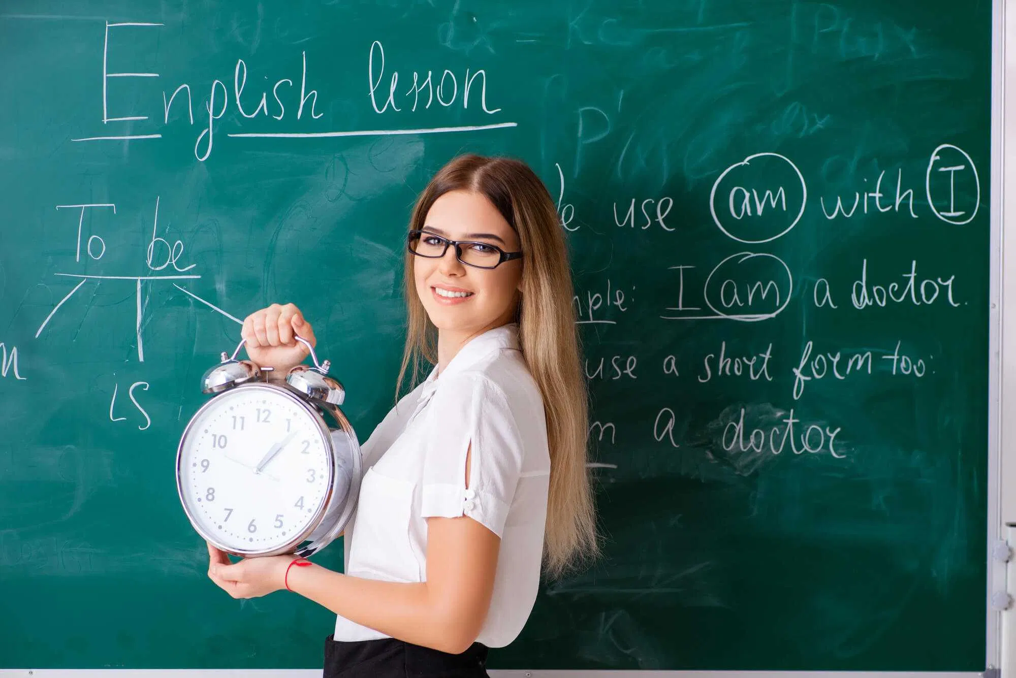 Онлайн-школа Englishdom пропонує вакансії викладача англійської мови – заробіток до 30000₴ на місяць. Варто спробувати!