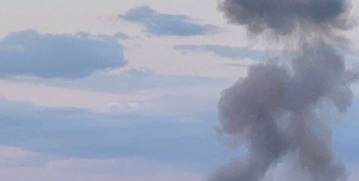 Массированный обстрел ракетный удар Киев прилет взрыв дым
