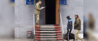 В Киеве повестки могут вручать у входа в метро: власти дали пояснение