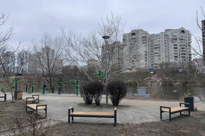 Парк "Позняки" в Киеве. Фото: Дарницкая РГА 