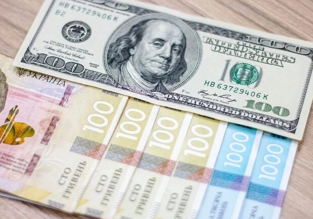 Курс валют в Украине 4 марта 2023: сколько стоит доллар и евро. 