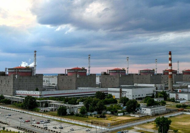 Из-за российских обстрелов обесточена Запорожская АЭС -