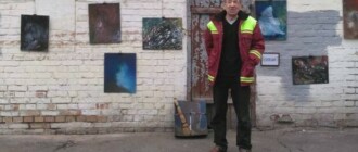 Уникальный дворник-художник из Киева выставляет свои работы рядом с мусорными баками - фото и видео