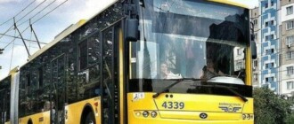 В Киеве из-за ракетных обстрелов не работает 9 троллейбусных маршрутов