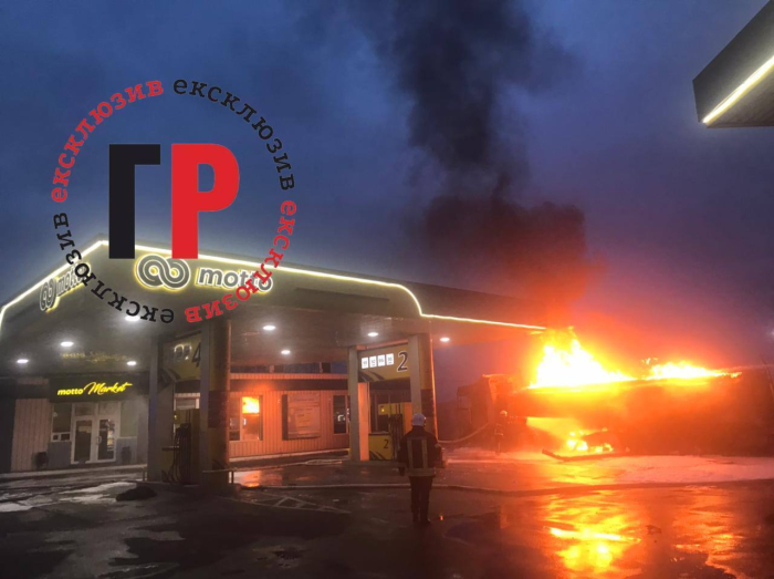 В Борисполе на АЗС произошел мощный пожар: загорелся бензовоз.
