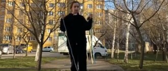 В Ивано-Франковске пенсионерка обругала девушку из-за прыжков на скакалке: разгорелся скандал